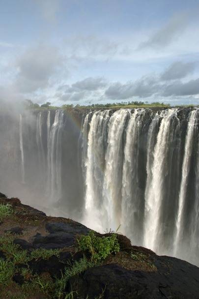 ビクトリアは、ザンビアおよびジンバブエのアフリカを滝します。 - 写真・画像