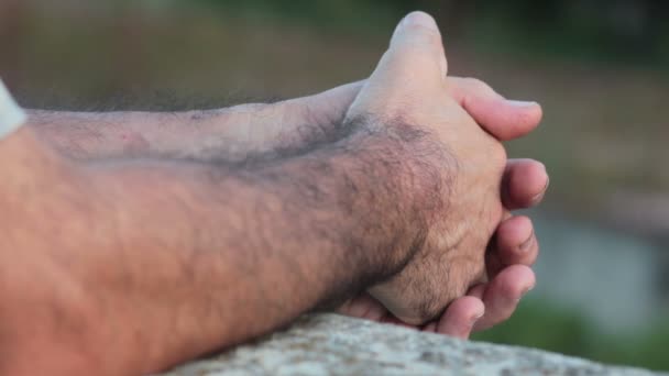 Szép ember kezét - Felvétel, videó