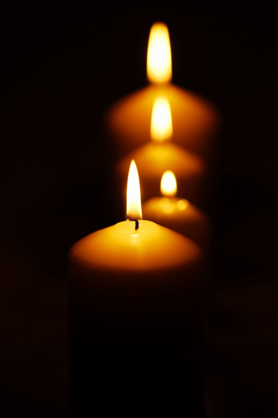 une ligne de bougies
 - Photo, image