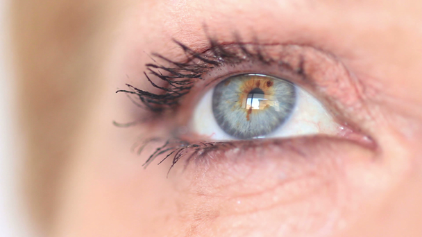woman green eye - Filmmaterial, Video