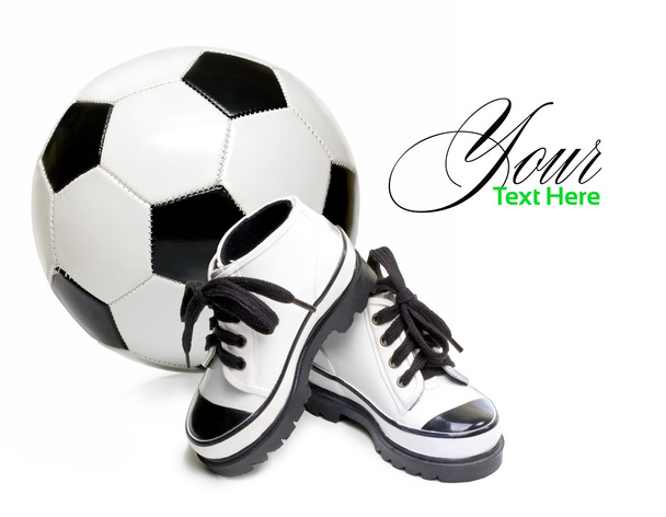 dziecięce buty i piłki nożnej - Zdjęcie, obraz