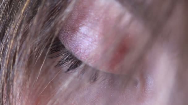 Bellissimo occhio femminile - Filmati, video