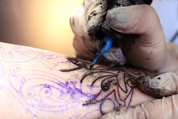Process of making tattoo  - Фото, зображення