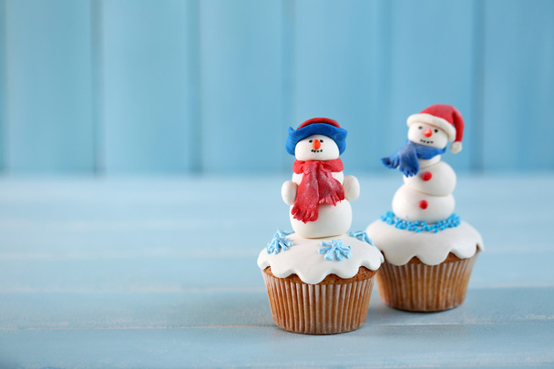 Colorful Beautiful Christmas cupcakes - Foto, imagen