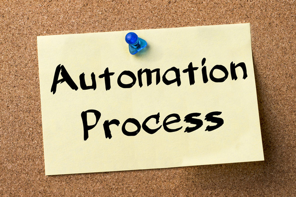 Процес автоматизації - клейка етикетка, закріплена на дошці оголошень
 - Фото, зображення