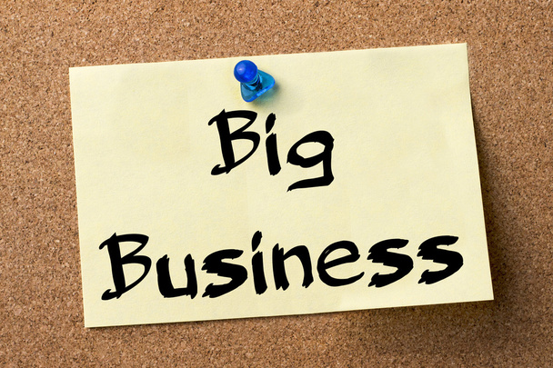 Big Business - etiqueta adhesiva fijada en el tablón de anuncios
 - Foto, imagen
