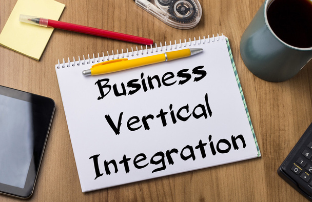 Integración vertical de negocios - Bloc de notas con texto
 - Foto, Imagen