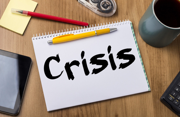 Crisis - notitie Pad met tekst - Foto, afbeelding