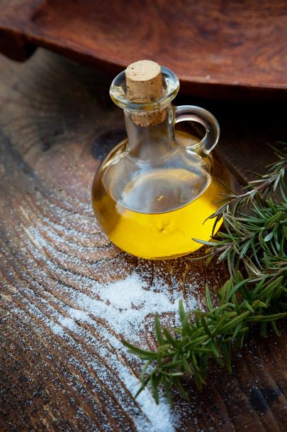 Extra virgin Olive oil - Photo, image