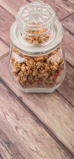 Сніданок Cereal в склі Jar
 - Фото, зображення