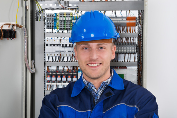 Happy Young Male Electrician - Φωτογραφία, εικόνα
