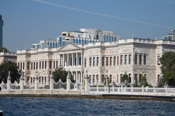 Παλάτι του Ντολμά Μπαχτσέ στην Μπεσίκτας, πόλη Κωνσταντινούπολη, Τουρκία - Φωτογραφία, εικόνα