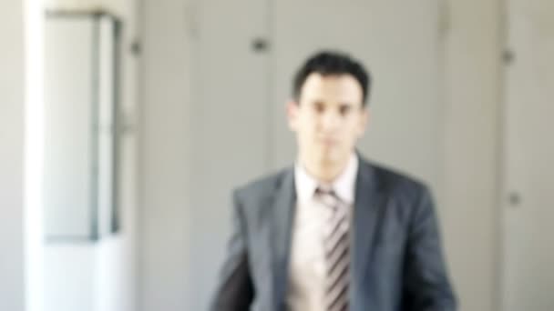 confident businessman: well dressed white collar: corporate footage - Video, Çekim