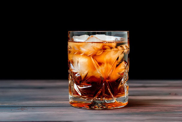 whiskey with ice - Φωτογραφία, εικόνα