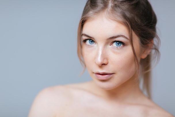 Lovely woman with fresh skin - 写真・画像