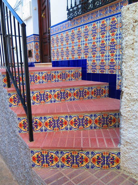 gekachelte spanische Stufen - Foto, Bild