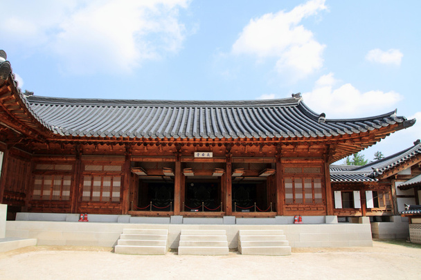 Gyeongbokgung palace in Seoul, South Korea - Φωτογραφία, εικόνα
