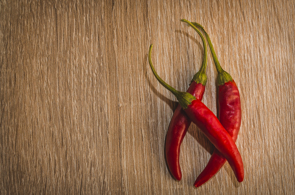 üç kırmızı chilis - Fotoğraf, Görsel