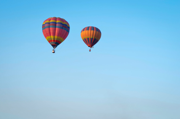 ballon in de lucht - Foto, afbeelding