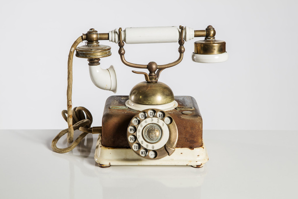 Old Phone, Old telephone isolated on white - Foto, Imagen