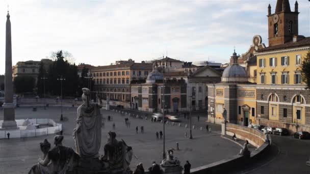 Piazza del Popolo jest miejskim placu w Rzymie, Włochy - Materiał filmowy, wideo