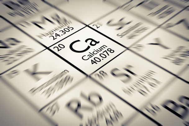 Enfoque en el elemento químico de calcio
 - Foto, imagen
