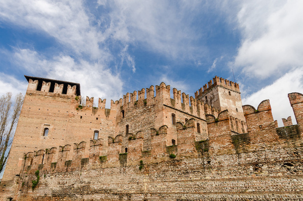 Castelvecchio, linnoitus, Verona, Veneto, Italia
 - Valokuva, kuva