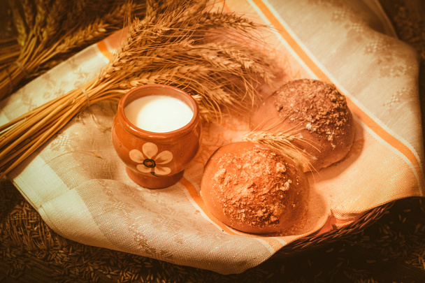 kenyér és zsákolás - Fotó, kép