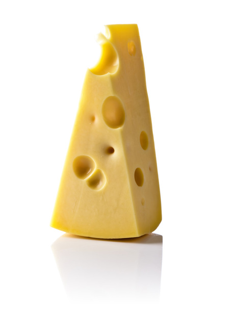  Маасдам сыр изолирован на белом
  - Фото, изображение