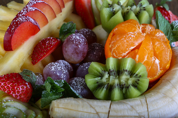 Свежий фруктовый салат
 - Фото, изображение