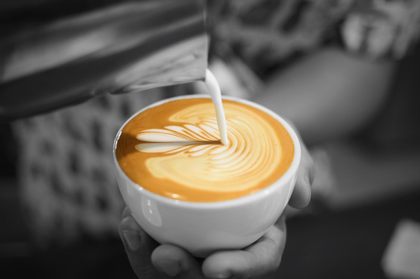 coffee latte art in coffee shop - Foto, Bild