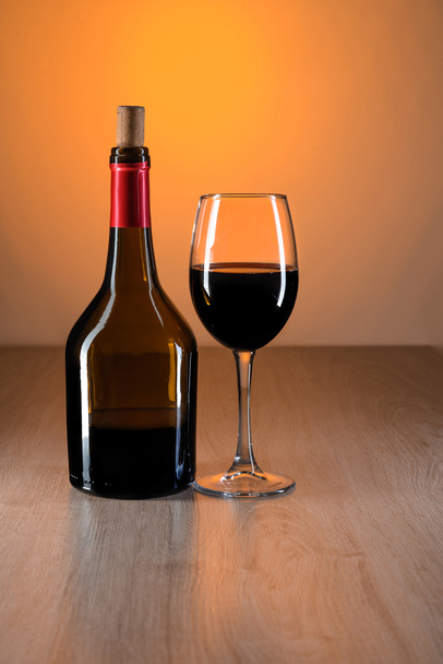 şarap natürmort - Fotoğraf, Görsel