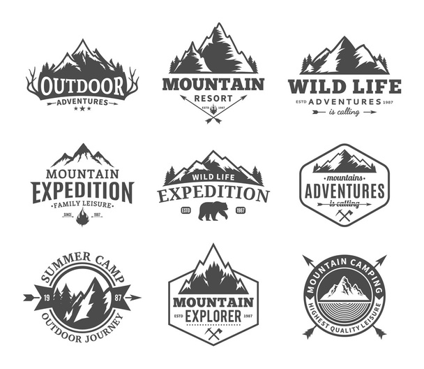 Joukko vektori vuori ja ulkona seikkailuja logo
 - Vektori, kuva