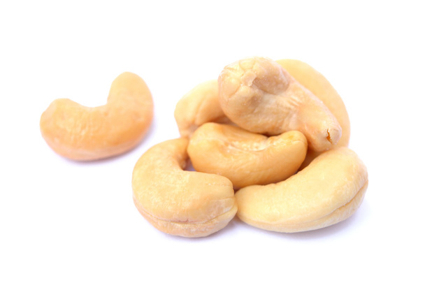 Kuoritut suolatut cashewpähkinät
 - Valokuva, kuva
