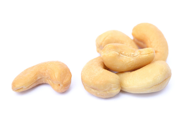 Kuoritut suolatut cashewpähkinät
 - Valokuva, kuva