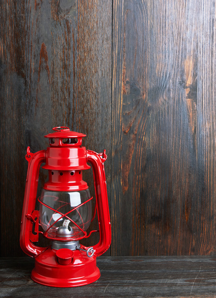 Linterna lámpara de aceite de queroseno
 - Foto, Imagen