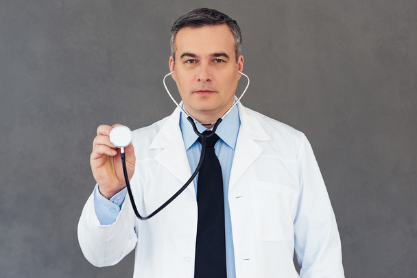 male doctor with stethoscope - Foto, Bild