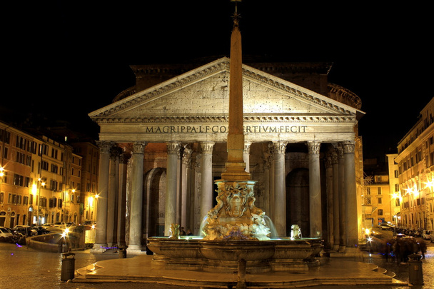 Пантеон - Рим (Італія) - Фото, зображення