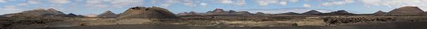 vista panorámica de un campo volcánico lanze.net Islas Canarias
 - Foto, Imagen
