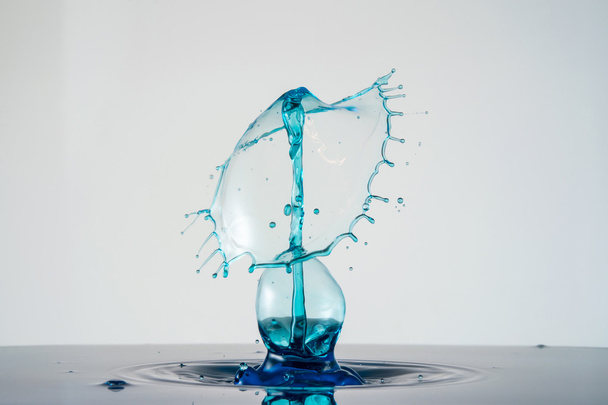 Скульптура жидкости
 - Фото, изображение