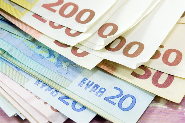 Euro-Scheine auf dem Tisch - Foto, Bild