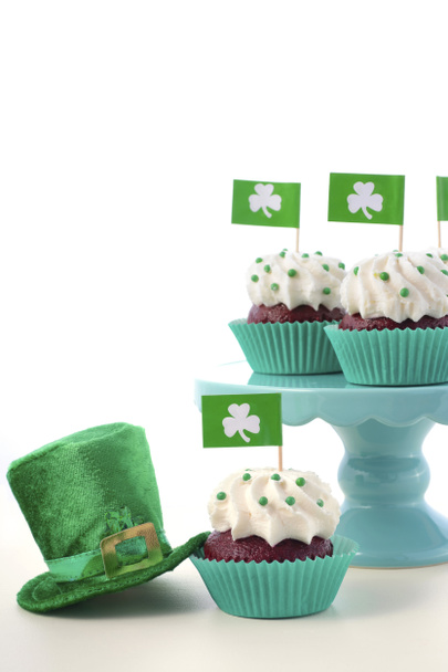 Cupcakes do dia de St. Patricks
 - Foto, Imagem