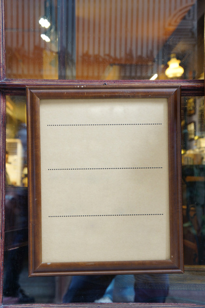 Poste de sinal em branco com quadro de madeira
 - Foto, Imagem