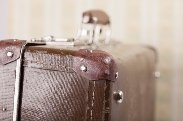 régi vintage bőrönd Vértes a háttér tapéta - Fotó, kép
