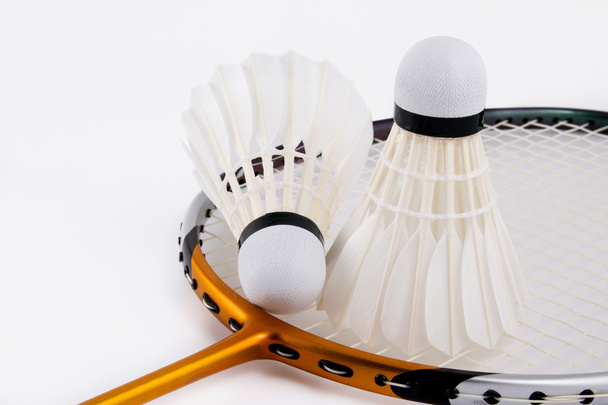 ein Satz Badminton, Badmintonschläger und Federball. - Foto, Bild