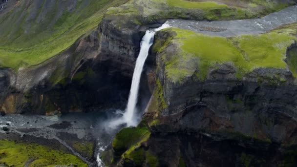 Ісландія Haifoss водоспад
 - Кадри, відео
