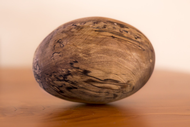 Ei aus Holz - Foto, Bild