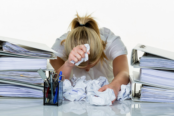 woman in office with burnout - Fotoğraf, Görsel