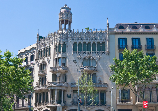 Casa en la calle Passage-de-Gracia en Barcelona. España
 - Foto, Imagen