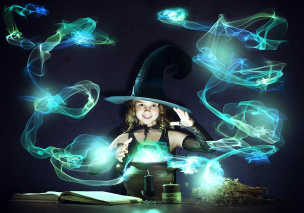 Little Halloween witch - Fotó, kép